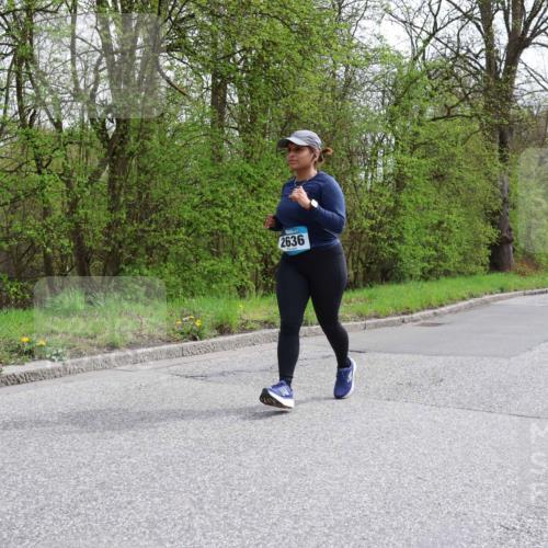 12.04.2026 - 45. Internationalen Wilhelmsburger Insellauf Yannick Fuchs http://msf.ph/oto/9500408 12.04.2026 13:17:54 Laufen 2636 meine-sportfotos.de