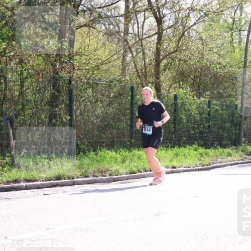 12.04.2026 - 45. Internationalen Wilhelmsburger Insellauf Yannick Fuchs http://msf.ph/oto/9500444 12.04.2026 11:11:14 Laufen 4519, 3775 meine-sportfotos.de