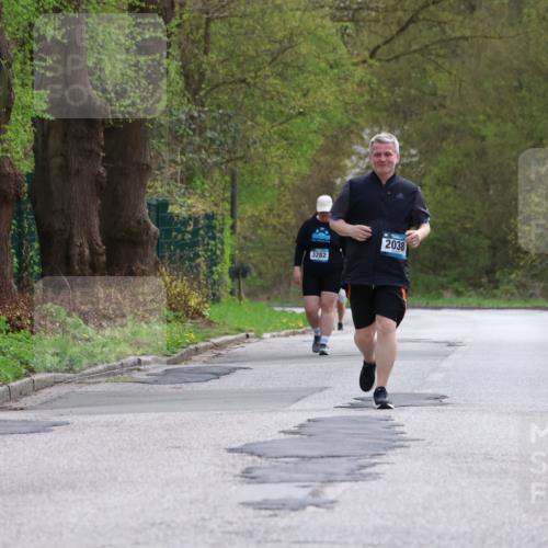 12.04.2026 - 45. Internationalen Wilhelmsburger Insellauf Yannick Fuchs http://msf.ph/oto/9500445 12.04.2026 13:18:04 Laufen 3282, 2038 meine-sportfotos.de