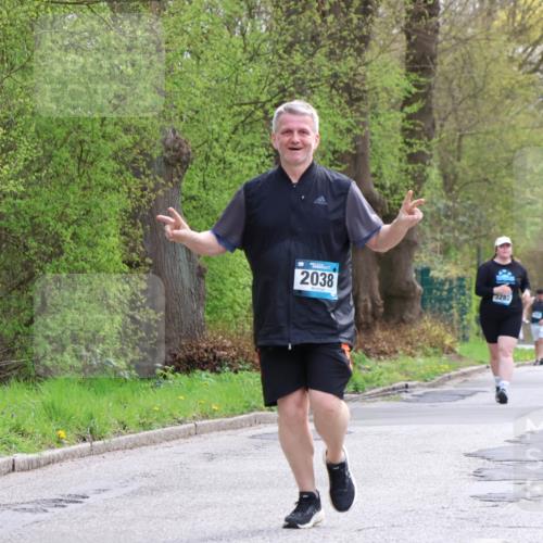 12.04.2026 - 45. Internationalen Wilhelmsburger Insellauf Yannick Fuchs http://msf.ph/oto/9500464 12.04.2026 13:18:12 Laufen 2038, 3282 meine-sportfotos.de
