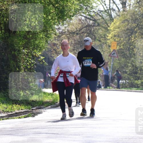 12.04.2026 - 45. Internationalen Wilhelmsburger Insellauf Yannick Fuchs http://msf.ph/oto/9500486 12.04.2026 11:11:20 Laufen 2310 meine-sportfotos.de