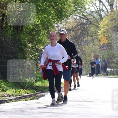 12.04.2026 - 45. Internationalen Wilhelmsburger Insellauf Yannick Fuchs http://msf.ph/oto/9500492 12.04.2026 11:11:22 Laufen 3168 meine-sportfotos.de