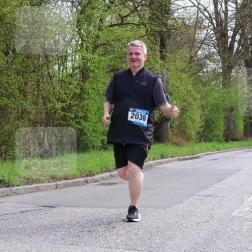 12.04.2026 - 45. Internationalen Wilhelmsburger Insellauf Yannick Fuchs http://msf.ph/oto/9500512 12.04.2026 13:18:17 Laufen 2038 meine-sportfotos.de