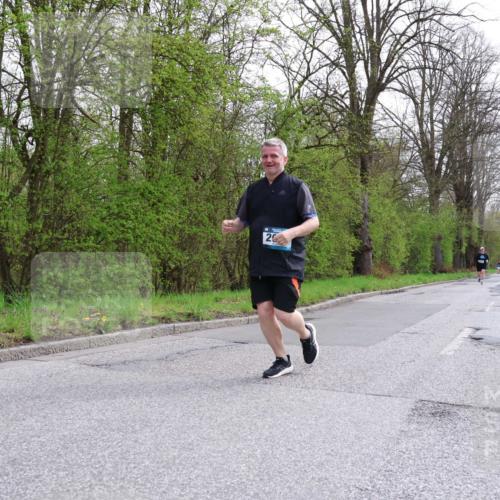 12.04.2026 - 45. Internationalen Wilhelmsburger Insellauf Yannick Fuchs http://msf.ph/oto/9500518 12.04.2026 13:18:17 Laufen 26 meine-sportfotos.de