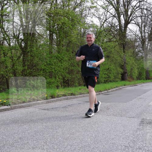 12.04.2026 - 45. Internationalen Wilhelmsburger Insellauf Yannick Fuchs http://msf.ph/oto/9500521 12.04.2026 13:18:17 Laufen 20 meine-sportfotos.de