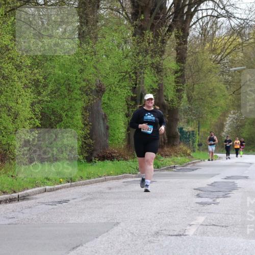 12.04.2026 - 45. Internationalen Wilhelmsburger Insellauf Yannick Fuchs http://msf.ph/oto/9500530 12.04.2026 13:18:20 Laufen 82 meine-sportfotos.de