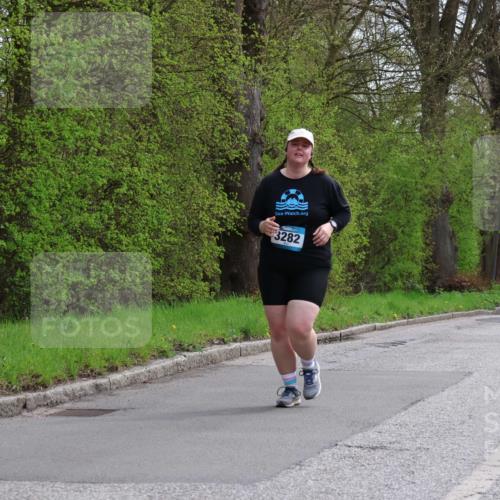 12.04.2026 - 45. Internationalen Wilhelmsburger Insellauf Yannick Fuchs http://msf.ph/oto/9500558 12.04.2026 13:18:25 Laufen 3282 meine-sportfotos.de