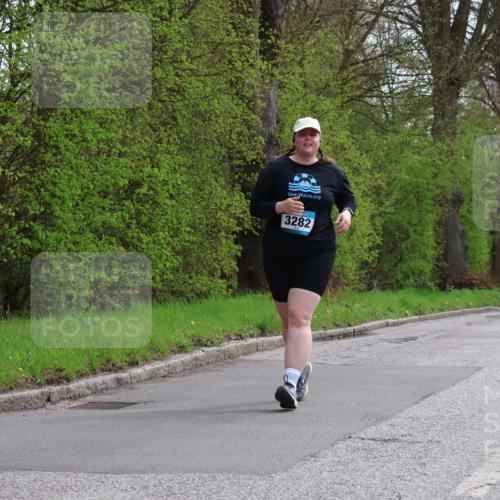 12.04.2026 - 45. Internationalen Wilhelmsburger Insellauf Yannick Fuchs http://msf.ph/oto/9500560 12.04.2026 13:18:26 Laufen 3282 meine-sportfotos.de