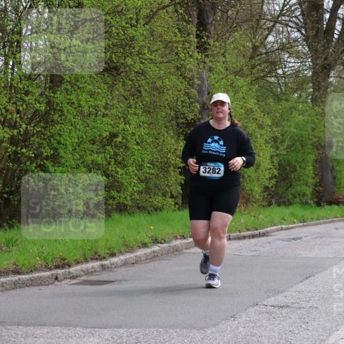 12.04.2026 - 45. Internationalen Wilhelmsburger Insellauf Yannick Fuchs http://msf.ph/oto/9500562 12.04.2026 13:18:26 Laufen 3282 meine-sportfotos.de