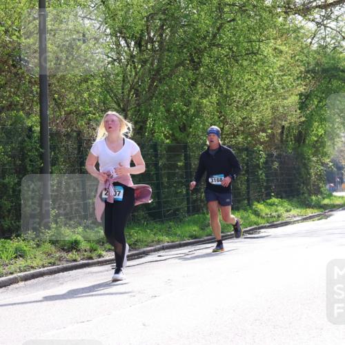 12.04.2026 - 45. Internationalen Wilhelmsburger Insellauf Yannick Fuchs http://msf.ph/oto/9500563 12.04.2026 11:11:35 Laufen 207, 3168 meine-sportfotos.de