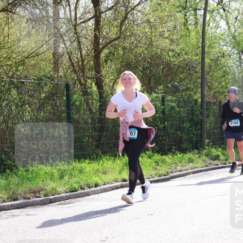 12.04.2026 - 45. Internationalen Wilhelmsburger Insellauf Yannick Fuchs http://msf.ph/oto/9500572 12.04.2026 11:11:38 Laufen 07, 3168 meine-sportfotos.de
