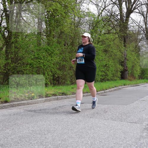 12.04.2026 - 45. Internationalen Wilhelmsburger Insellauf Yannick Fuchs http://msf.ph/oto/9500585 12.04.2026 13:18:27 Laufen 3282 meine-sportfotos.de