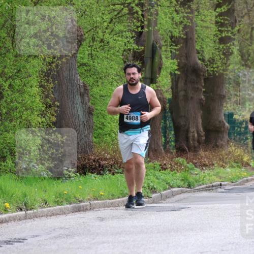 12.04.2026 - 45. Internationalen Wilhelmsburger Insellauf Yannick Fuchs http://msf.ph/oto/9500594 12.04.2026 13:18:43 Laufen 4988, 4113, 3233 meine-sportfotos.de