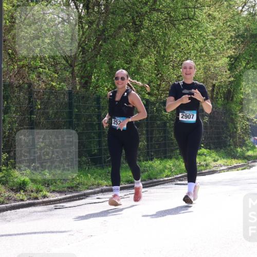 12.04.2026 - 45. Internationalen Wilhelmsburger Insellauf Yannick Fuchs http://msf.ph/oto/9500603 12.04.2026 11:11:53 Laufen 252, 2907 meine-sportfotos.de
