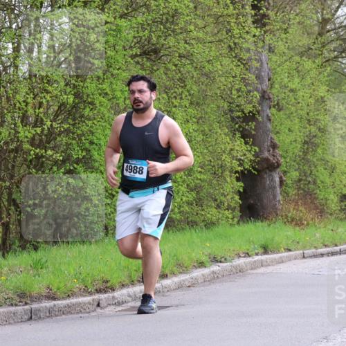 12.04.2026 - 45. Internationalen Wilhelmsburger Insellauf Yannick Fuchs http://msf.ph/oto/9500619 12.04.2026 13:18:50 Laufen 4988 meine-sportfotos.de