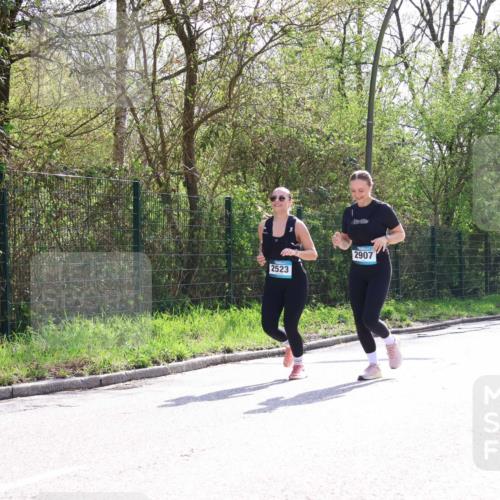 12.04.2026 - 45. Internationalen Wilhelmsburger Insellauf Yannick Fuchs http://msf.ph/oto/9500620 12.04.2026 11:11:54 Laufen 2523, 2907 meine-sportfotos.de