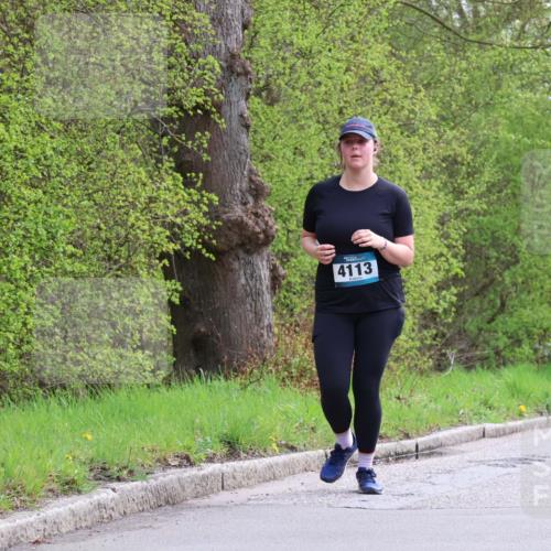 12.04.2026 - 45. Internationalen Wilhelmsburger Insellauf Yannick Fuchs http://msf.ph/oto/9500642 12.04.2026 13:18:57 Laufen 4113 meine-sportfotos.de