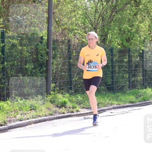 12.04.2026 - 45. Internationalen Wilhelmsburger Insellauf Yannick Fuchs http://msf.ph/oto/9500646 12.04.2026 11:12:06 Laufen 3839 meine-sportfotos.de