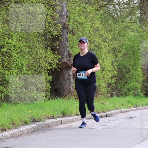 12.04.2026 - 45. Internationalen Wilhelmsburger Insellauf Yannick Fuchs http://msf.ph/oto/9500647 12.04.2026 13:18:57 Laufen 4113 meine-sportfotos.de
