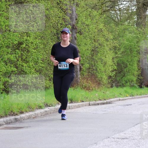 12.04.2026 - 45. Internationalen Wilhelmsburger Insellauf Yannick Fuchs http://msf.ph/oto/9500651 12.04.2026 13:18:58 Laufen 4113 meine-sportfotos.de