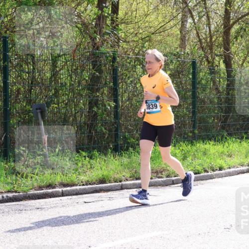 12.04.2026 - 45. Internationalen Wilhelmsburger Insellauf Yannick Fuchs http://msf.ph/oto/9500664 12.04.2026 11:12:08 Laufen 3839 meine-sportfotos.de