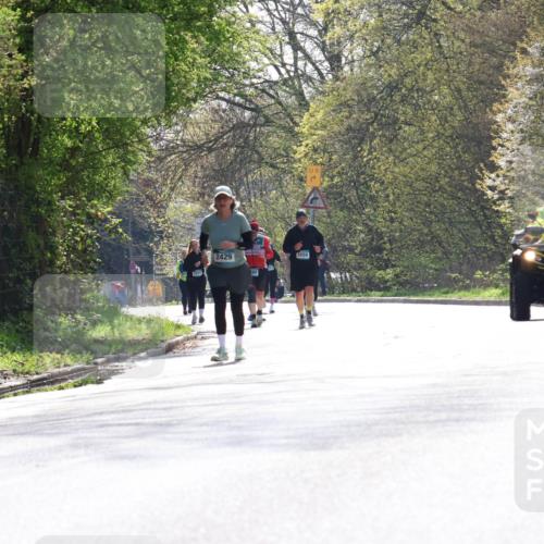 12.04.2026 - 45. Internationalen Wilhelmsburger Insellauf Yannick Fuchs http://msf.ph/oto/9500696 12.04.2026 11:12:20 Laufen 2297, 2429, 3058, 6148 meine-sportfotos.de
