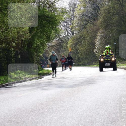 12.04.2026 - 45. Internationalen Wilhelmsburger Insellauf Yannick Fuchs http://msf.ph/oto/9500709 12.04.2026 11:12:21 Laufen 2429, 6148 meine-sportfotos.de