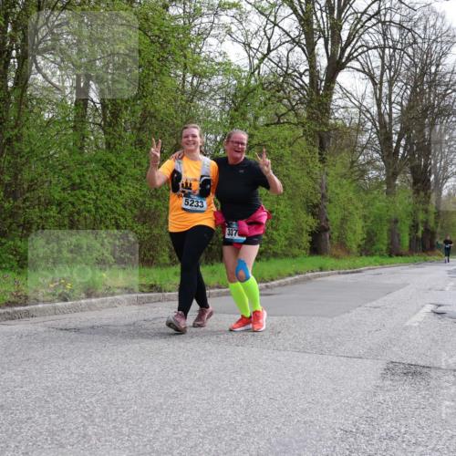 12.04.2026 - 45. Internationalen Wilhelmsburger Insellauf Yannick Fuchs http://msf.ph/oto/9500715 12.04.2026 13:19:13 Laufen 5233, 337 meine-sportfotos.de