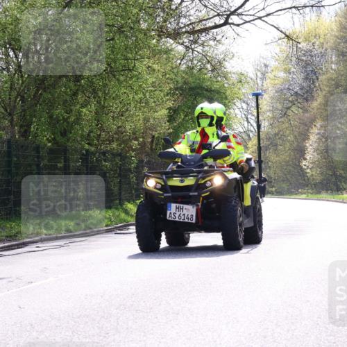 12.04.2026 - 45. Internationalen Wilhelmsburger Insellauf Yannick Fuchs http://msf.ph/oto/9500730 12.04.2026 11:12:24 Laufen 6148 meine-sportfotos.de