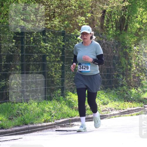 12.04.2026 - 45. Internationalen Wilhelmsburger Insellauf Yannick Fuchs http://msf.ph/oto/9500738 12.04.2026 11:12:27 Laufen 2429 meine-sportfotos.de