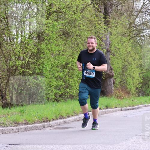 12.04.2026 - 45. Internationalen Wilhelmsburger Insellauf Yannick Fuchs http://msf.ph/oto/9500748 12.04.2026 13:19:24 Laufen 4989 meine-sportfotos.de