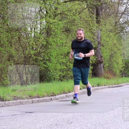 12.04.2026 - 45. Internationalen Wilhelmsburger Insellauf Yannick Fuchs http://msf.ph/oto/9500751 12.04.2026 13:19:24 Laufen 498 meine-sportfotos.de