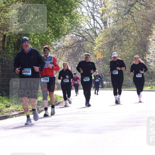 12.04.2026 - 45. Internationalen Wilhelmsburger Insellauf Yannick Fuchs http://msf.ph/oto/9500799 12.04.2026 11:12:38 Laufen 3058, 4589, 2297, 3451, 2698, 2697, 3253 meine-sportfotos.de