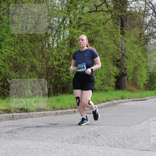 12.04.2026 - 45. Internationalen Wilhelmsburger Insellauf Yannick Fuchs http://msf.ph/oto/9500834 12.04.2026 13:20:13 Laufen 5604 meine-sportfotos.de