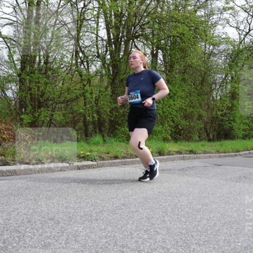 12.04.2026 - 45. Internationalen Wilhelmsburger Insellauf Yannick Fuchs http://msf.ph/oto/9500853 12.04.2026 13:20:15 Laufen 5604 meine-sportfotos.de