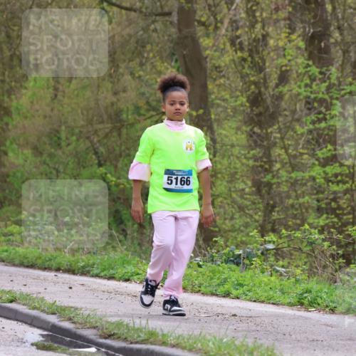 12.04.2026 - 45. Internationalen Wilhelmsburger Insellauf Yannick Fuchs http://msf.ph/oto/9500855 12.04.2026 13:20:19 Laufen 4417, 5166 meine-sportfotos.de