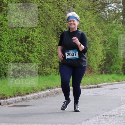 12.04.2026 - 45. Internationalen Wilhelmsburger Insellauf Yannick Fuchs http://msf.ph/oto/9500871 12.04.2026 13:20:36 Laufen 2037 meine-sportfotos.de