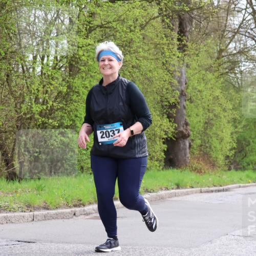 12.04.2026 - 45. Internationalen Wilhelmsburger Insellauf Yannick Fuchs http://msf.ph/oto/9500875 12.04.2026 13:20:37 Laufen 2037 meine-sportfotos.de