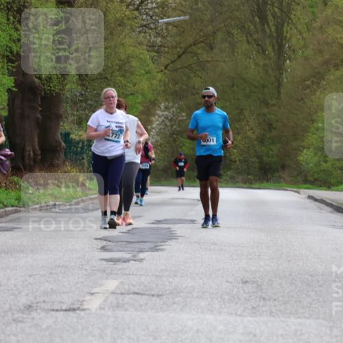 12.04.2026 - 45. Internationalen Wilhelmsburger Insellauf Yannick Fuchs http://msf.ph/oto/9500894 12.04.2026 13:20:40 Laufen 5672, 3559, 4001 meine-sportfotos.de