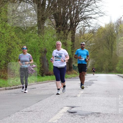 12.04.2026 - 45. Internationalen Wilhelmsburger Insellauf Yannick Fuchs http://msf.ph/oto/9500901 12.04.2026 13:20:47 Laufen 5672, 2773, 001 meine-sportfotos.de