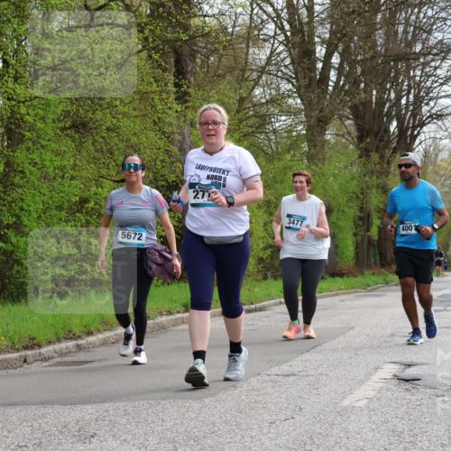 12.04.2026 - 45. Internationalen Wilhelmsburger Insellauf Yannick Fuchs http://msf.ph/oto/9500913 12.04.2026 13:20:50 Laufen 5672, 277, 3477, 4001 meine-sportfotos.de