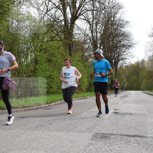 12.04.2026 - 45. Internationalen Wilhelmsburger Insellauf Yannick Fuchs http://msf.ph/oto/9500925 12.04.2026 13:20:53 Laufen 5672, 4001, 3477 meine-sportfotos.de