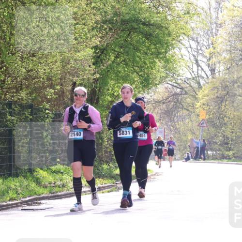 12.04.2026 - 45. Internationalen Wilhelmsburger Insellauf Yannick Fuchs http://msf.ph/oto/9500948 12.04.2026 11:13:00 Laufen 2140, 5831, 3451 meine-sportfotos.de