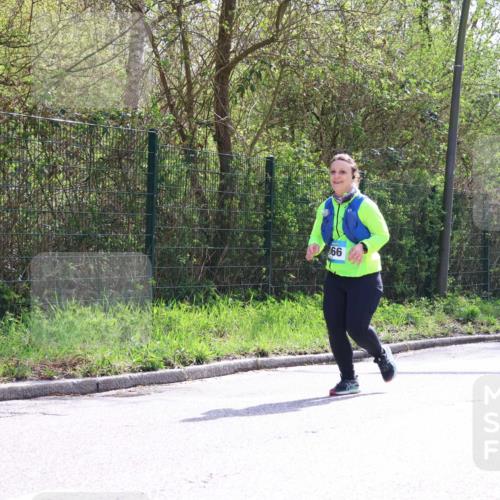 12.04.2026 - 45. Internationalen Wilhelmsburger Insellauf Yannick Fuchs http://msf.ph/oto/9500965 12.04.2026 11:13:02 Laufen 99 meine-sportfotos.de