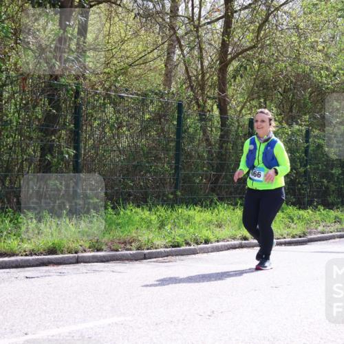 12.04.2026 - 45. Internationalen Wilhelmsburger Insellauf Yannick Fuchs http://msf.ph/oto/9500969 12.04.2026 11:13:02 Laufen 990 meine-sportfotos.de