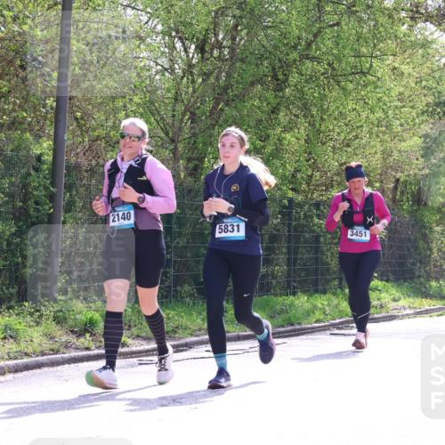 12.04.2026 - 45. Internationalen Wilhelmsburger Insellauf Yannick Fuchs http://msf.ph/oto/9500977 12.04.2026 11:13:04 Laufen 2140, 5831, 3451 meine-sportfotos.de