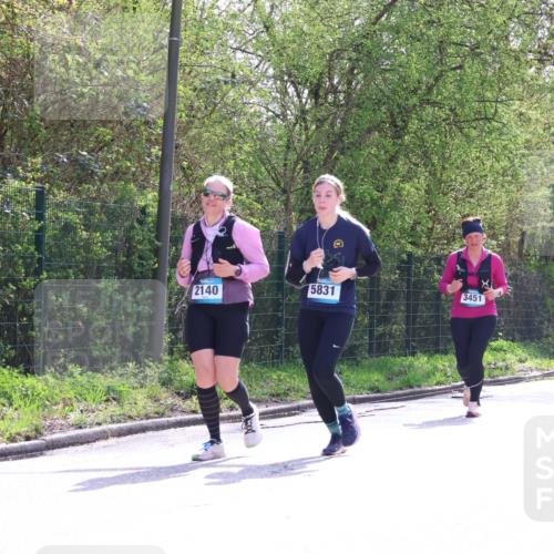 12.04.2026 - 45. Internationalen Wilhelmsburger Insellauf Yannick Fuchs http://msf.ph/oto/9500978 12.04.2026 11:13:04 Laufen 2140, 5831, 3451 meine-sportfotos.de