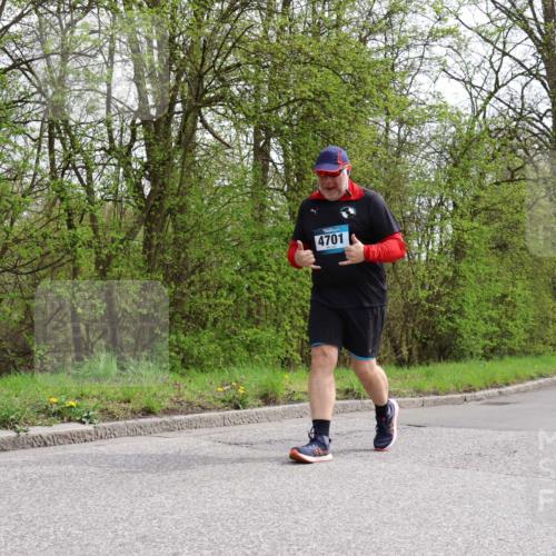 12.04.2026 - 45. Internationalen Wilhelmsburger Insellauf Yannick Fuchs http://msf.ph/oto/9500993 12.04.2026 13:21:33 Laufen 4701 meine-sportfotos.de