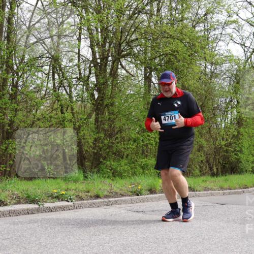 12.04.2026 - 45. Internationalen Wilhelmsburger Insellauf Yannick Fuchs http://msf.ph/oto/9500996 12.04.2026 13:21:34 Laufen 4701 meine-sportfotos.de