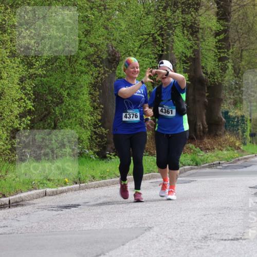 12.04.2026 - 45. Internationalen Wilhelmsburger Insellauf Yannick Fuchs http://msf.ph/oto/9501010 12.04.2026 13:21:53 Laufen 4376, 4361 meine-sportfotos.de
